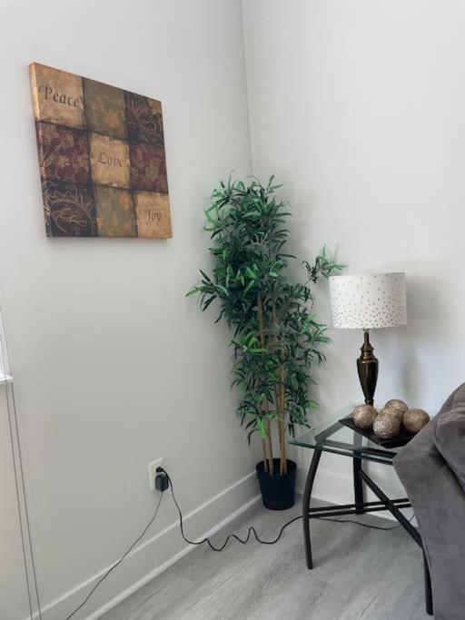볼티모어 Cozy, High Rise, Large Studio Facing Downtown . 아파트 외부 사진